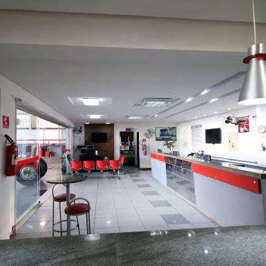 Três Poços (Truck Center e Recauchutadora)